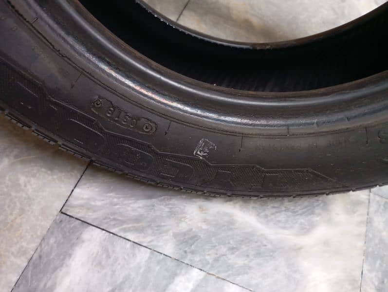 Tyre 165/70 R13 4