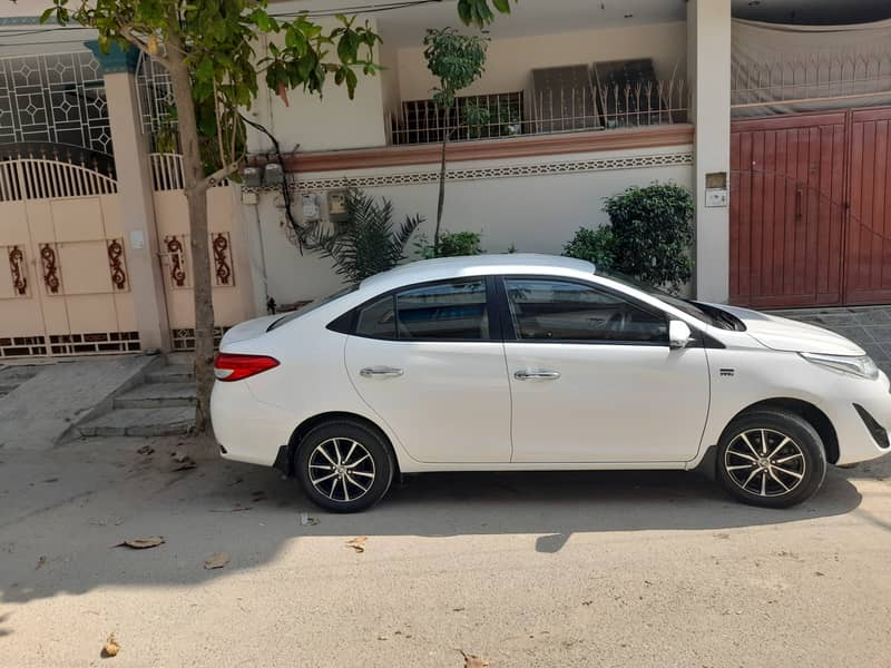 Toyota Yaris 2021 Model 1.5 CVT i ATIV X For Sale 6