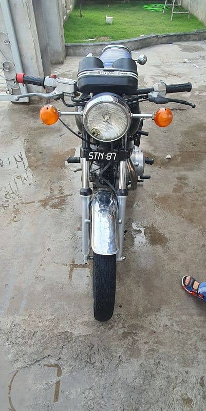 Honda Hawk cb400 t 3