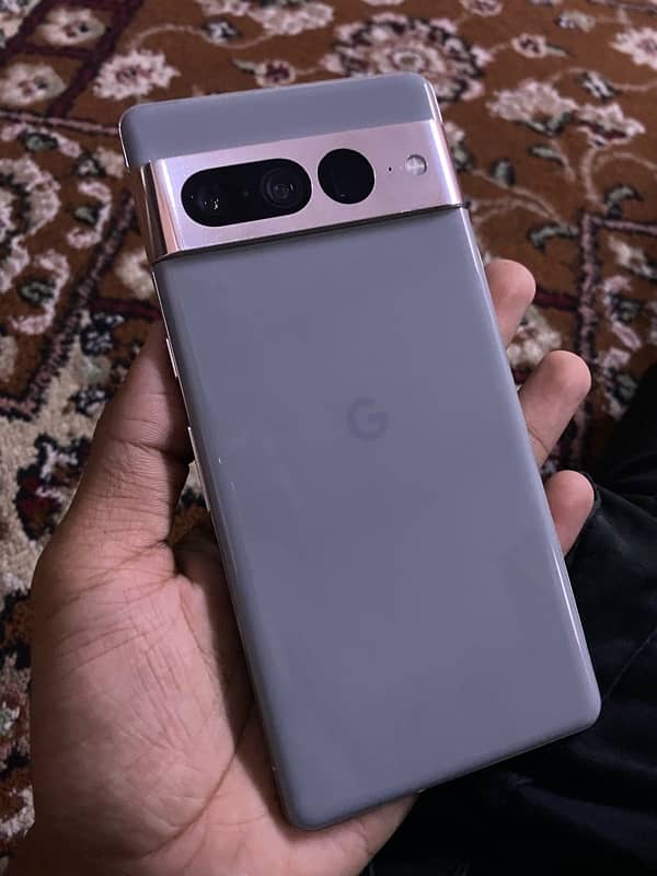 google pixel 7 pro 12/128 non pta 1