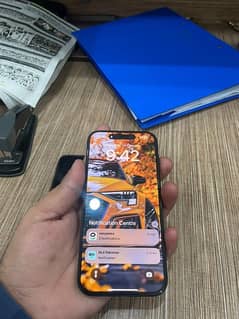 Iphone 15 Pro (256 GB)