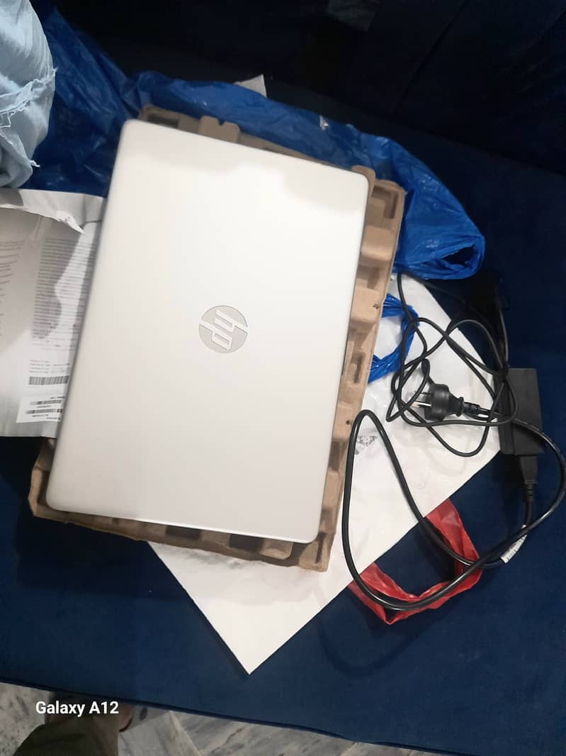 Hp box open intel core-i5 12th gen 8gb ram and 256gb ssd urgent sale 1