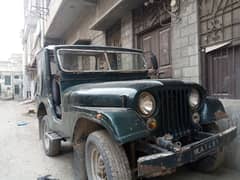 M38 Jeep With 4X4 Toyota Surf Gare