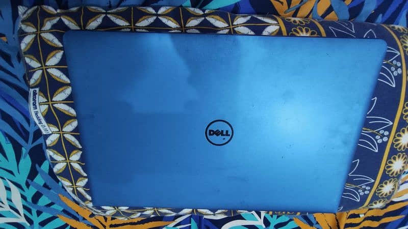 Dell Laptop A8 7th Gen 12GB 180GB SSD,R5 Radeon Graphics card 5