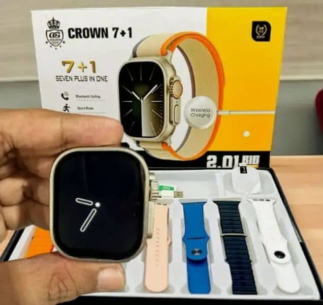 crown 7+1 ultr2 smart watch. 7+1 full HD Display,watapp. 0309,7019074 1