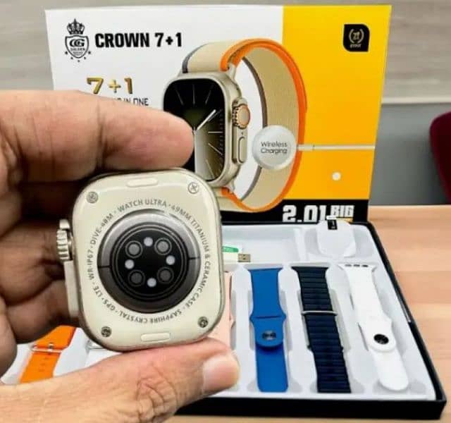 crown 7+1 ultr2 smart watch. 7+1 full HD Display,watapp. 0309,7019074 2