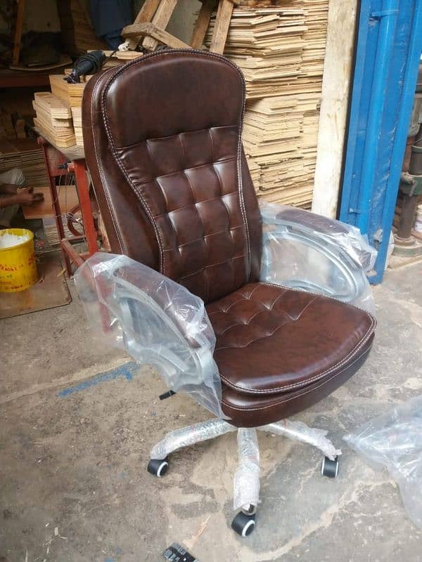 Office Chairs Gaming Chairs Are Available 13