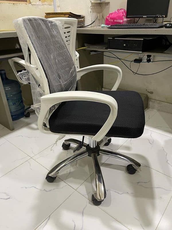 Office Chairs Gaming Chairs Are Available 15