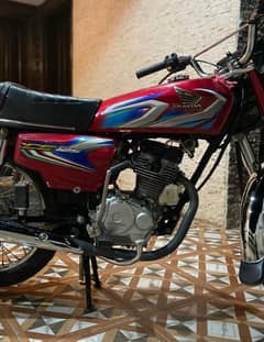 A,a Honda 125 2022