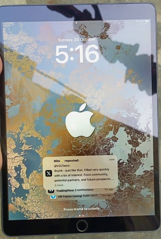 ipad pro (10.5 inch) 2019 for sell 2