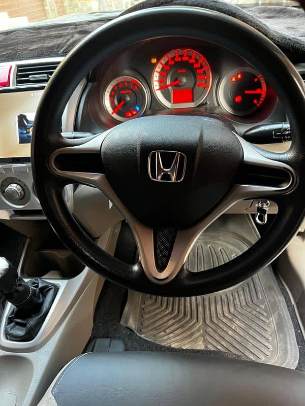 Honda City Aspire 2014 3