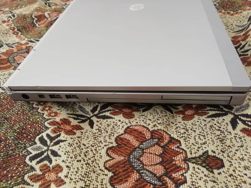 Hp Elitebook 8470p 1