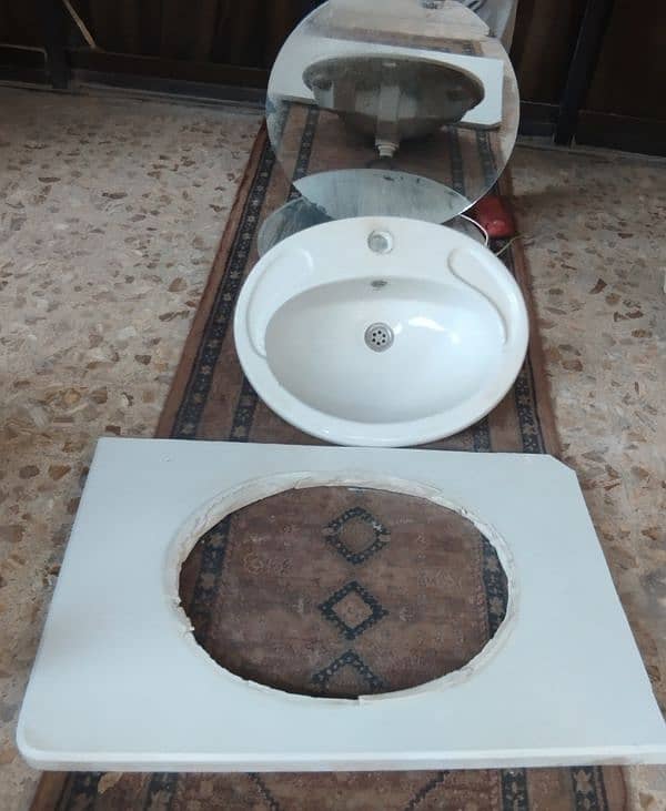 Bathroom basin with mirror & white slab 1