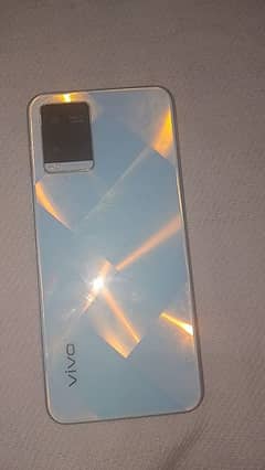 Vivo Y21 With box & charger