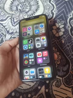 IPHONE XR (sell+exchange)