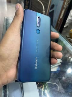 oppo F11 pro 6 128 GB