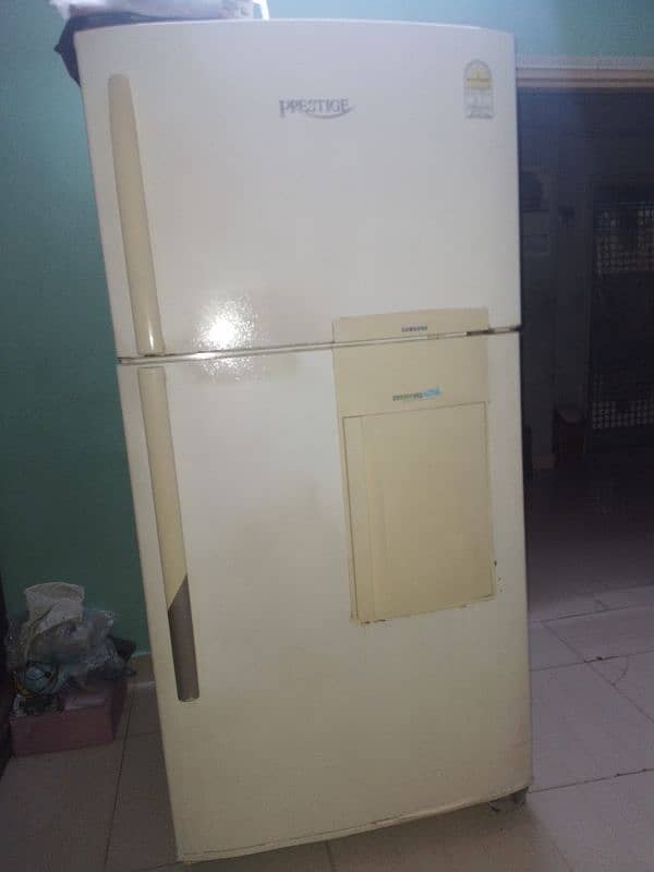 prestige refrigerator 1