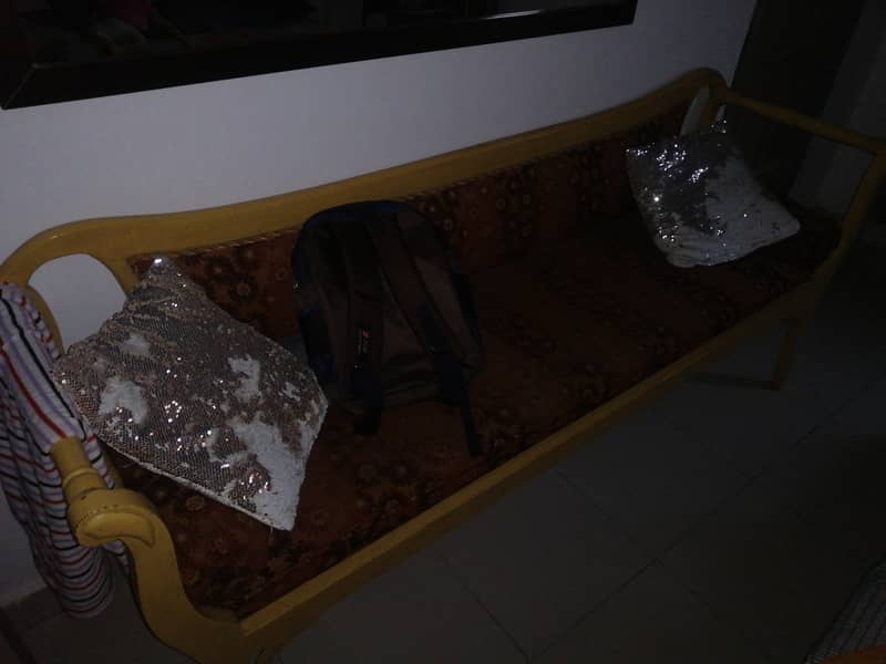 3 seater sofa (setti) 1