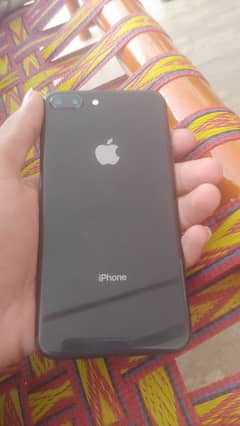 iPhone 8 Plus non pta for sale only 32000