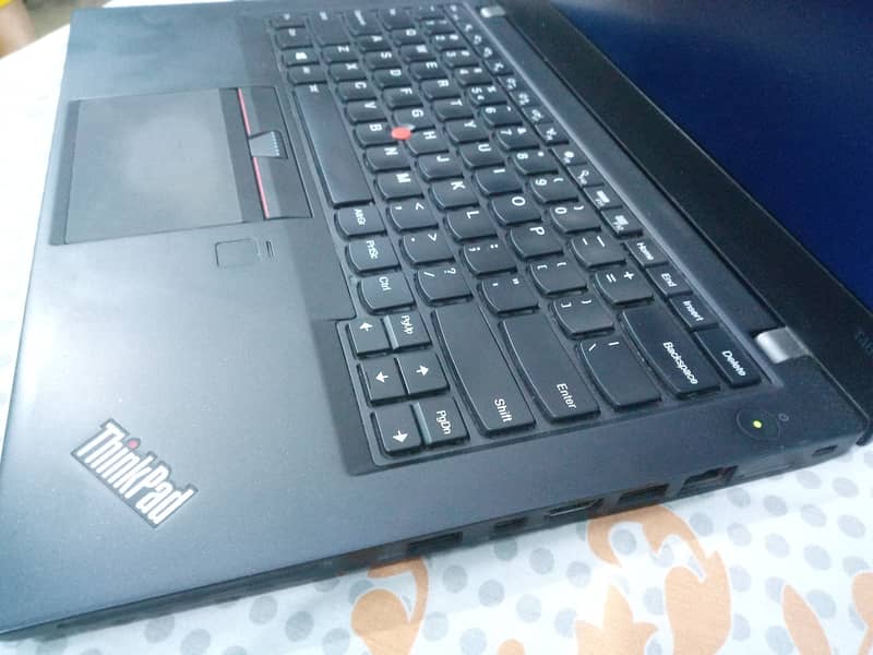 Lenovo T460s intel i7 6th generation 5