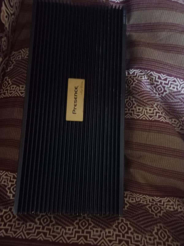 amplifier presence for heavy car sound system amp F 47 0