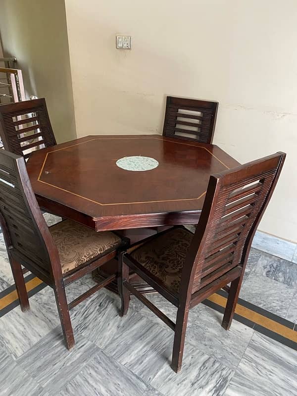 4 seater dining table 2