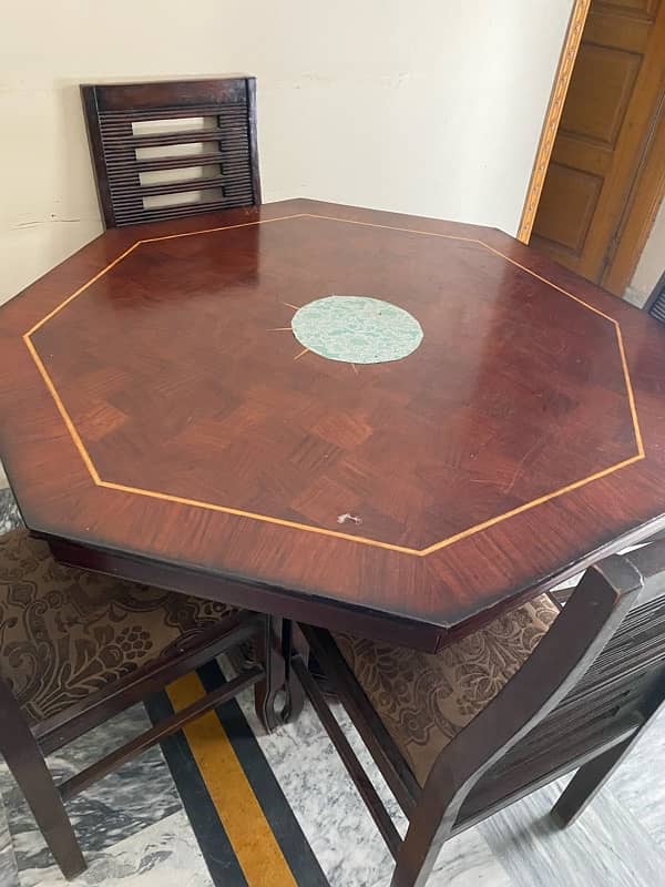 4 seater dining table 3