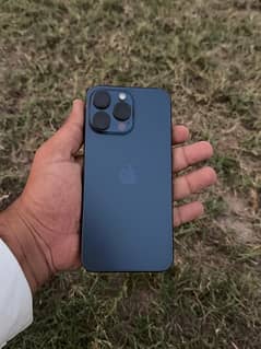 iphone 15 pro max Blue titinum