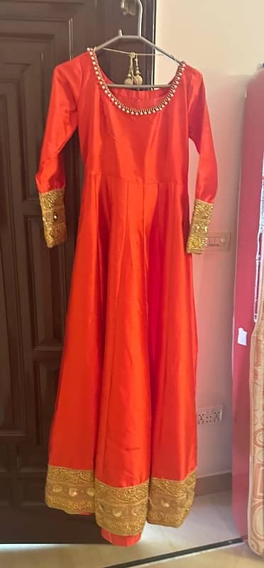 pashwas  red colour  small size 2