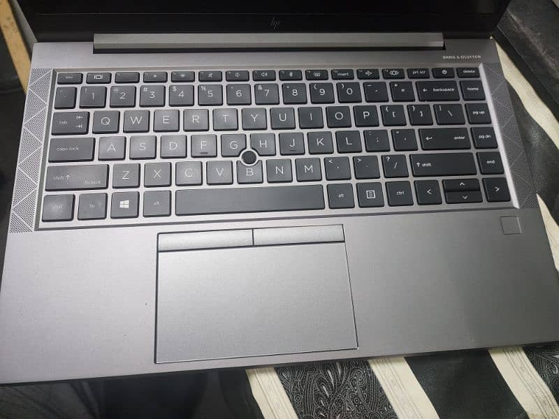 hp firefly 14 g7 - i5 10th gen 3