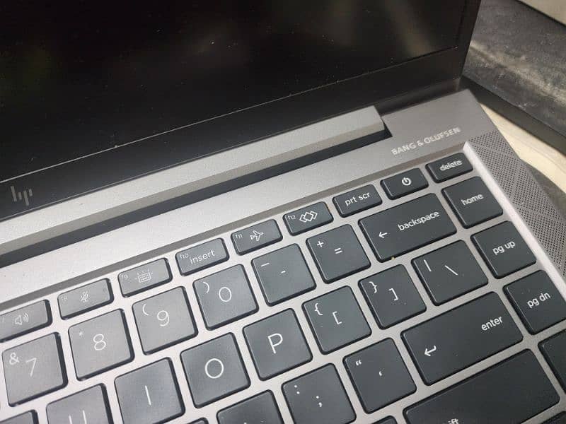 hp firefly 14 g7 - i5 10th gen 4