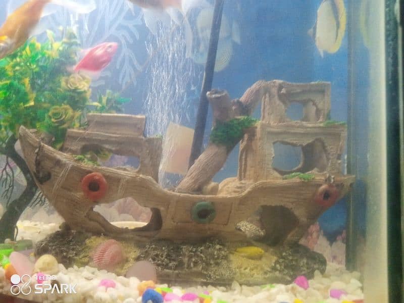 Aquarium decorative boat 2