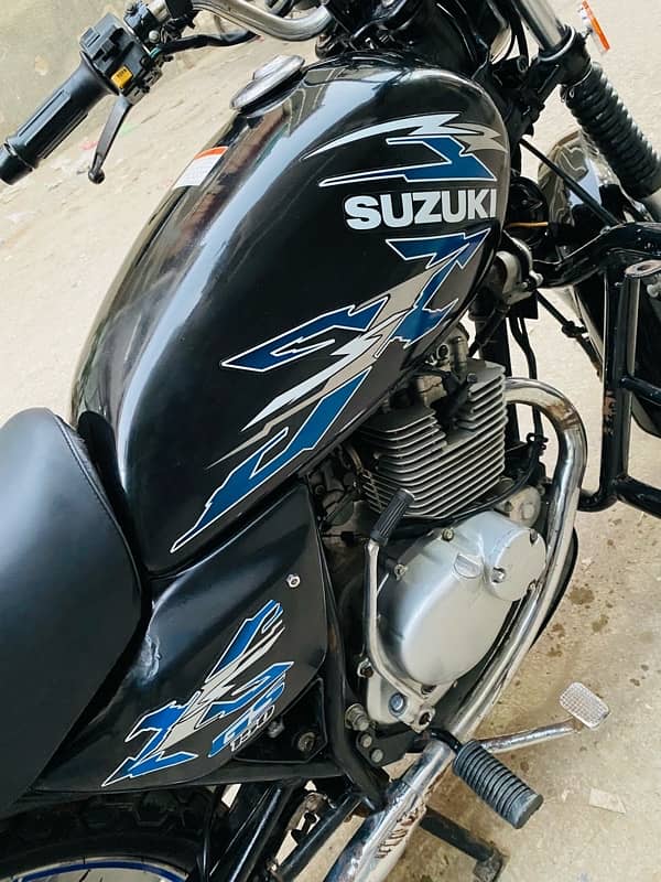 Suzuki Gs 150 2019 3