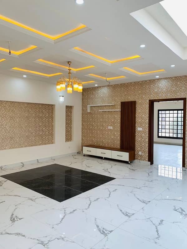 9 Marla New Portion For Rent Buch Villas Multan For Rent 2