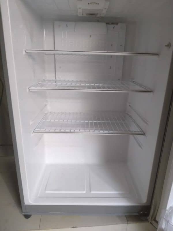 Pel fridge are for sale 5