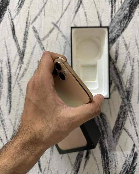 iPhone 11 pro max jv sale 2