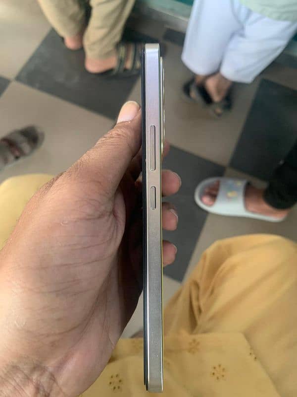 vivo V25e Urgent sale 2