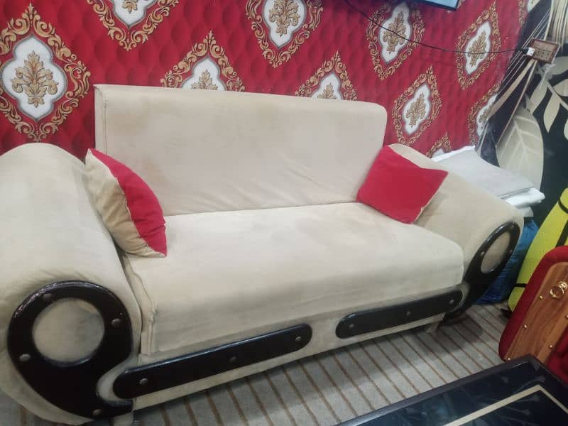 2 Seater Sofas 4