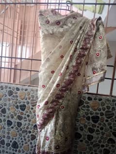 embroidery saree with full sleeves 0