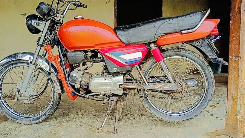 Honda 100 1