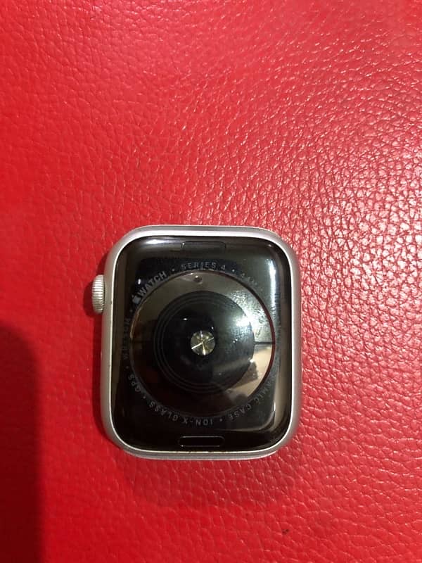 Apple Watch Series 4   44mm 0