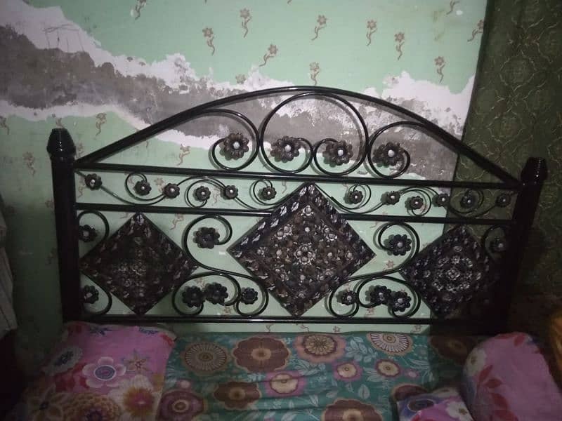 iron bed full size 0