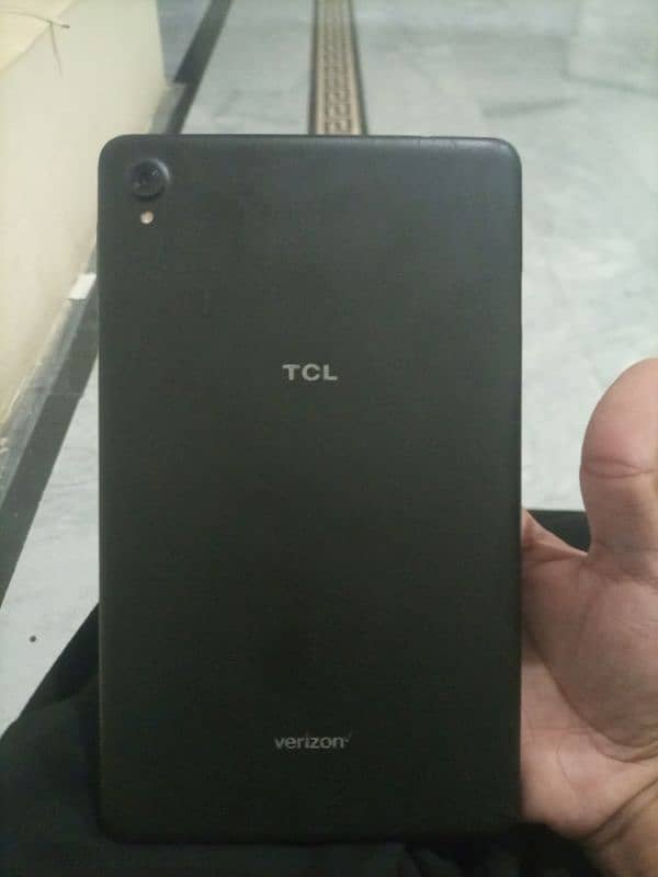 TCL tablet 1