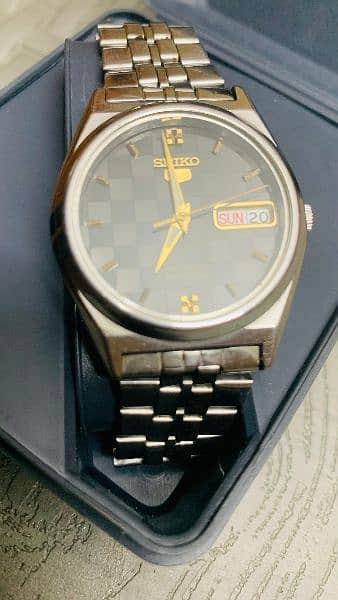 Seiko 5 Automatic watch Orignal Japan made watch 1