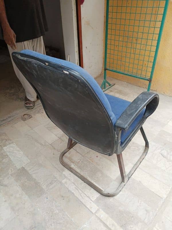 Chair christer in Good Condition 1