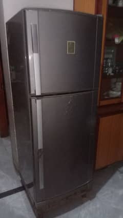 Dawlance Large Fridge 03464322344