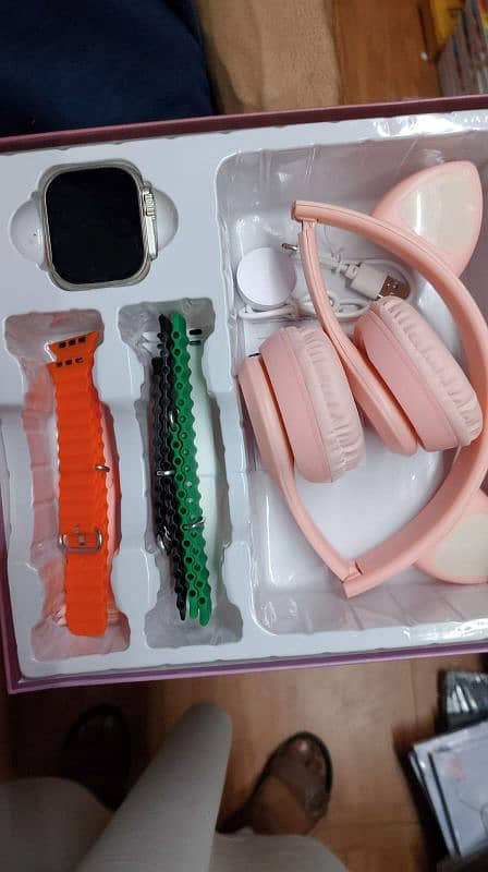 smart watch set with headphone 2