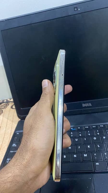 infinix Hot 40i 4