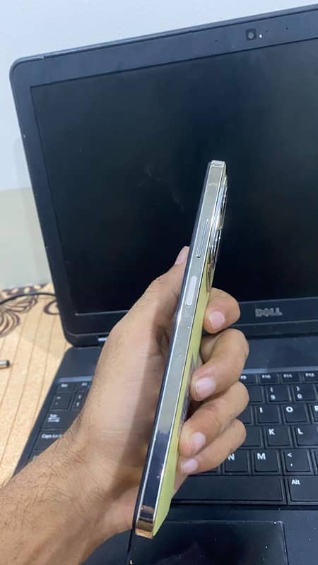 infinix Hot 40i 5