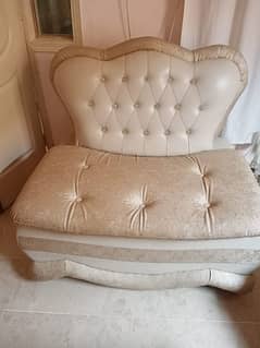 7 seater sofa set urgent sale